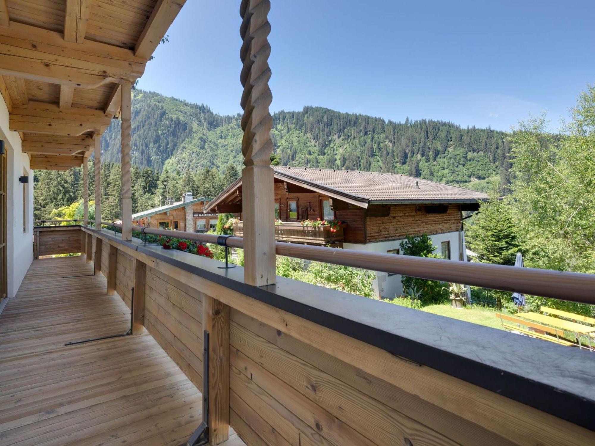 Chalet In Hollersbach Salzburg Near Ski Area ฮอลเลอร์บาค อิม พินซ์เกา ภายนอก รูปภาพ